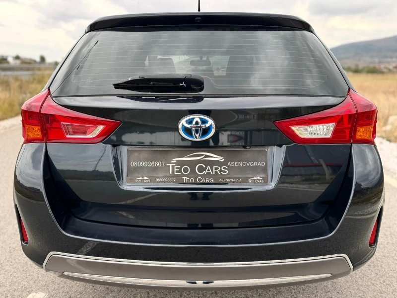 Toyota Auris 1.8 HYBRID / NAVI / CAMERA / LED / KEYLESS, снимка 7 - Автомобили и джипове - 52066241