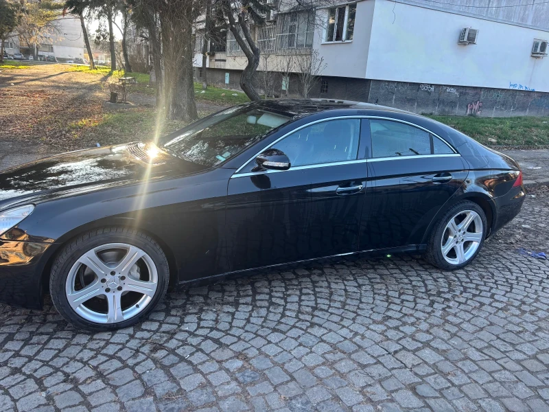 Mercedes-Benz CLS 320, снимка 3 - Автомобили и джипове - 52774735