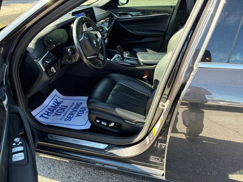 BMW 530 * 530i xDrive * CARFAX * ЦЕНА ДО БГ, снимка 5 - Автомобили и джипове - 53014099