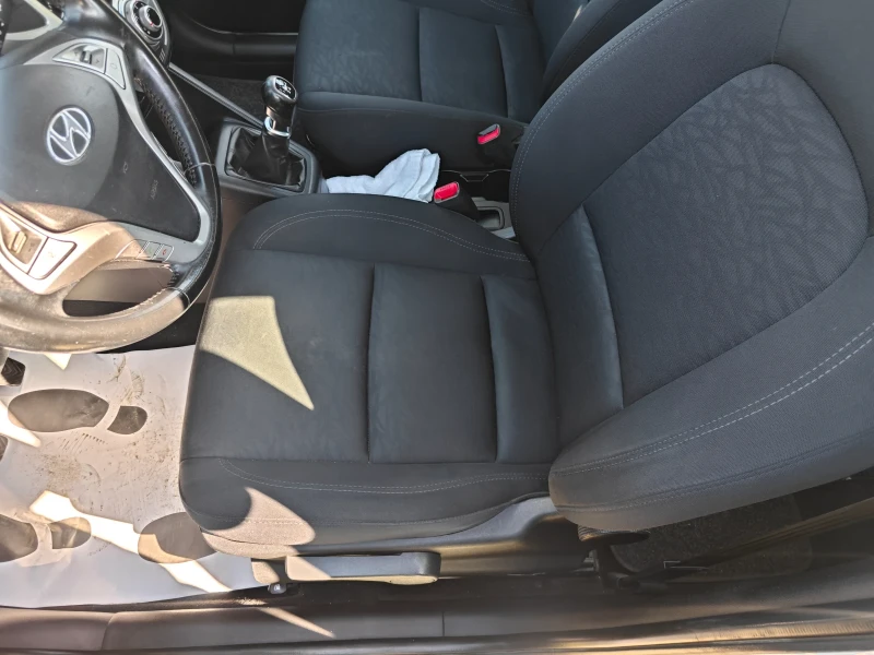 Hyundai Ix20, снимка 7 - Автомобили и джипове - 53600344