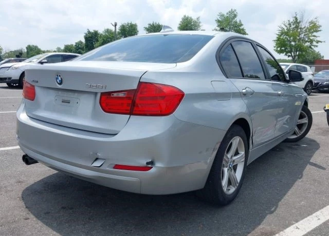 BMW 328 XI* ПОДГРЕВ* HARMAN* PANO, снимка 4 - Автомобили и джипове - 48410534