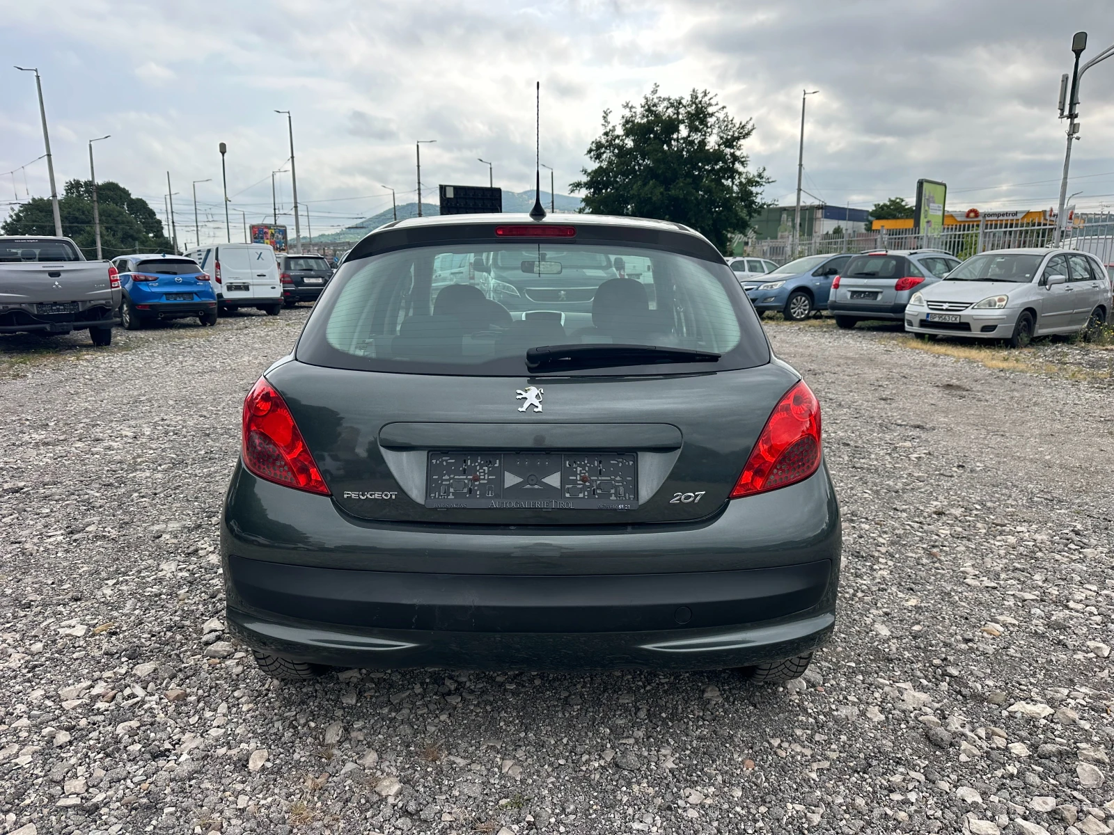 Peugeot 207 1.4i 95kc - изображение 4