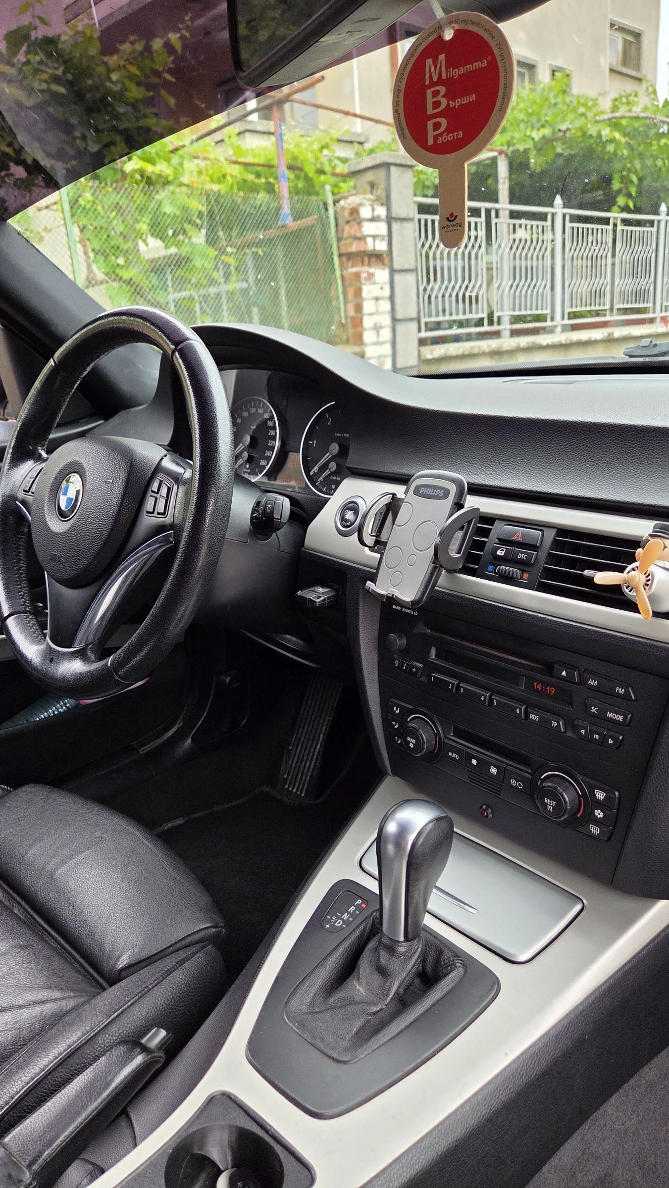 BMW 320  - изображение 7