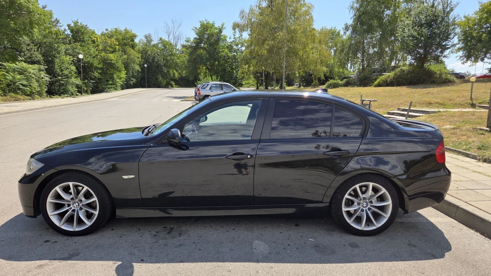 BMW 320  - изображение 4