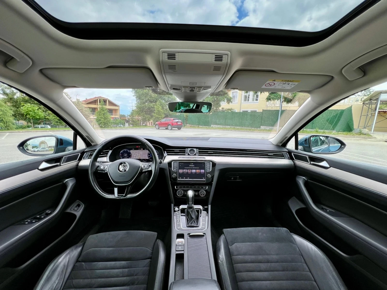 VW Passat 2.0 BiTDI 240к.с. Digital 4Motion Full 360 DSG 7 - изображение 9