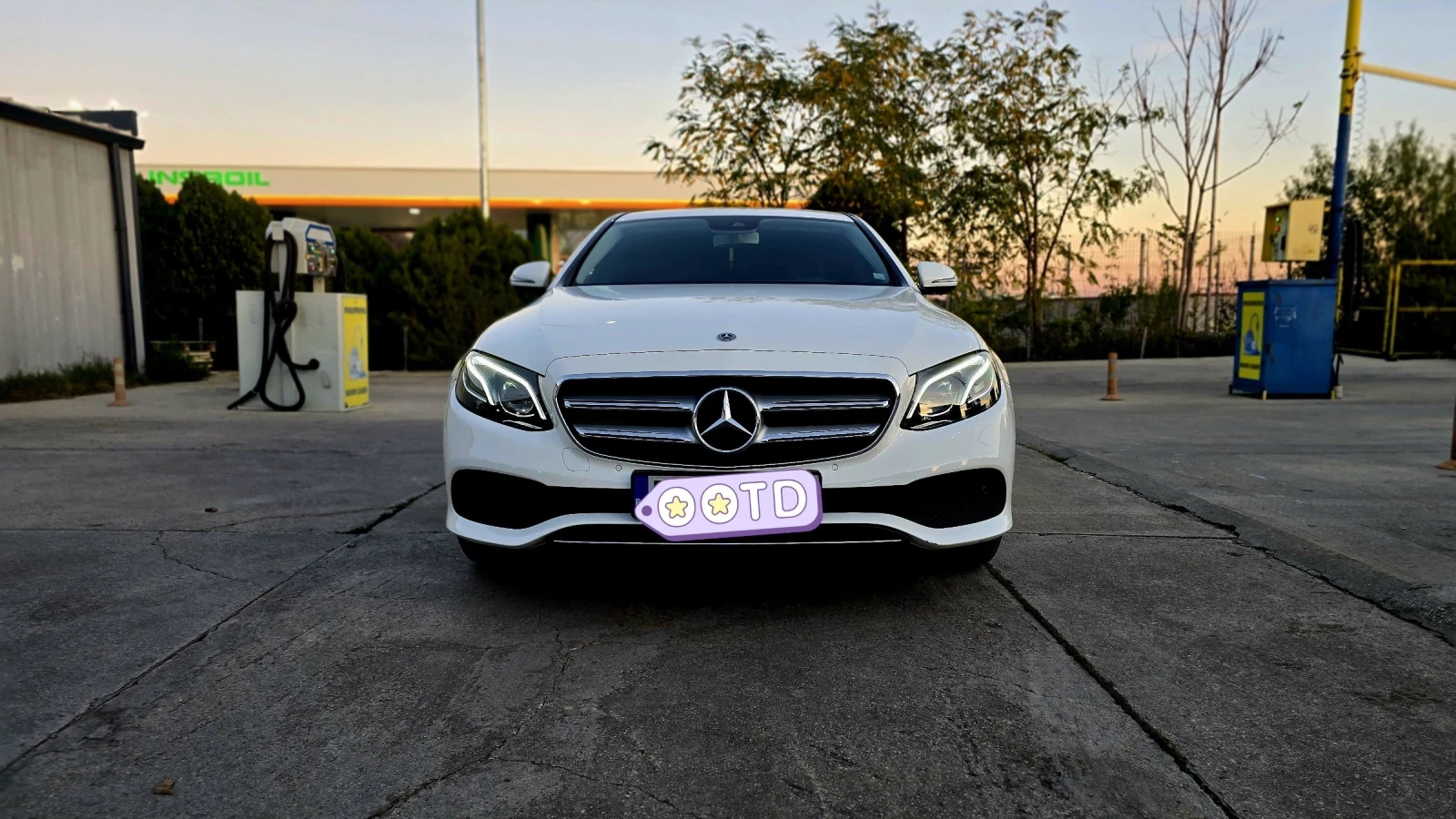 Mercedes-Benz E 200 4 MATIC ������ | Mobile.bg � ����������� 1
