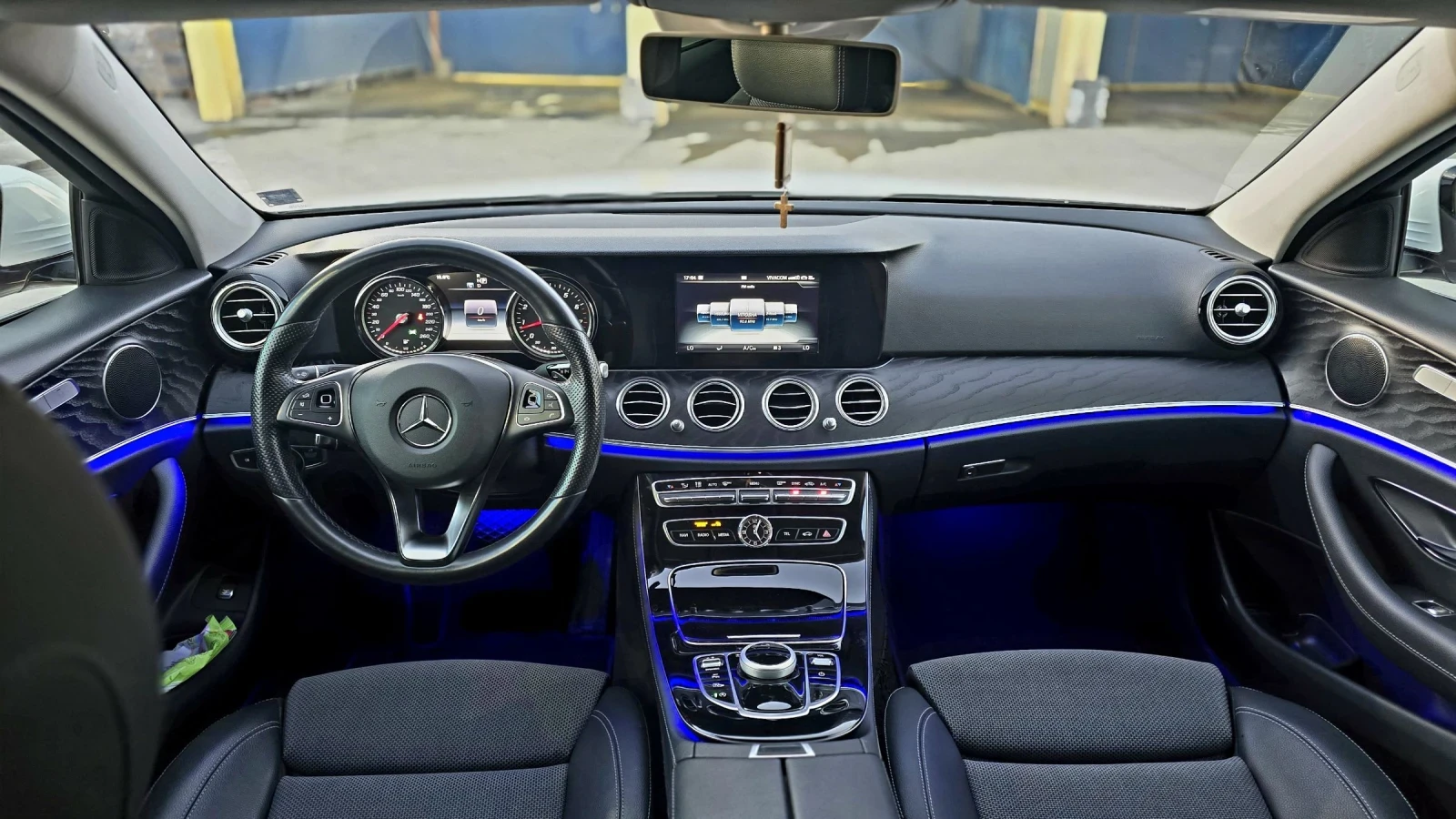 Mercedes-Benz E 200 4 MATIC - изображение 9