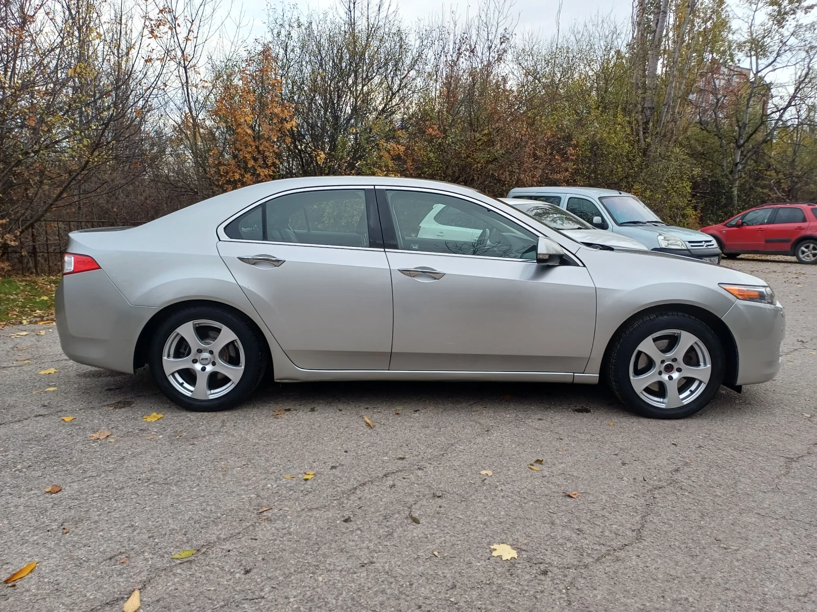 Honda Accord 2.4 V-TEC EXECUTIVE  - изображение 4