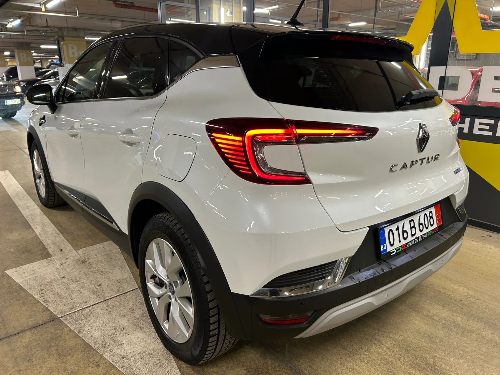 Renault Captur Hybrid Plug in E-Tech * 22г * 80km на ТОК - изображение 3