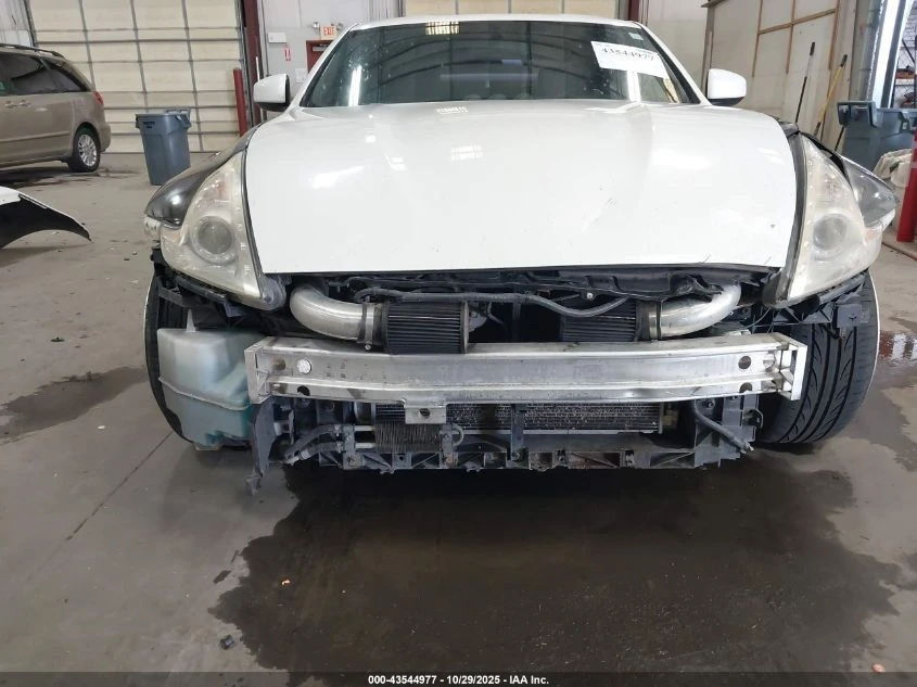 Nissan 370Z 3.7L V-6 DOHC, VVT, 332HP Rear Wheel Drive | Mobile.bg � ����������� 12