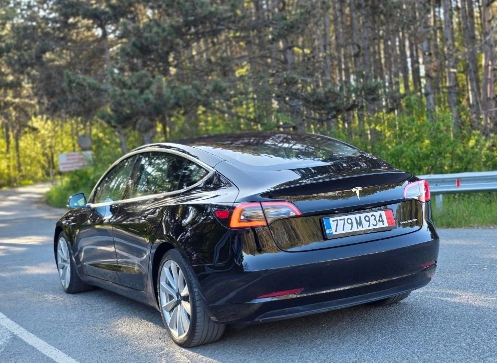 Tesla Model 3 Long Range 4x4 Перфектна, снимка 3 - Автомобили и джипове - 54436262