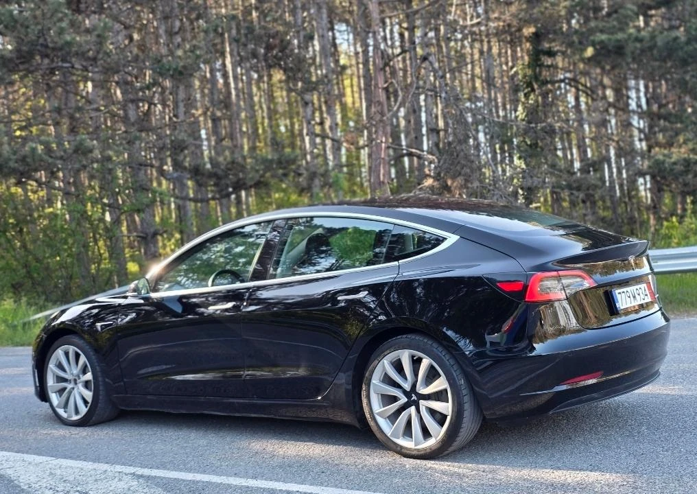 Tesla Model 3 Long Range 4x4 Перфектна, снимка 2 - Автомобили и джипове - 54436262