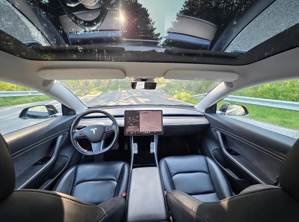 Tesla Model 3 Long Range 4x4 Перфектна, снимка 13 - Автомобили и джипове - 54436262