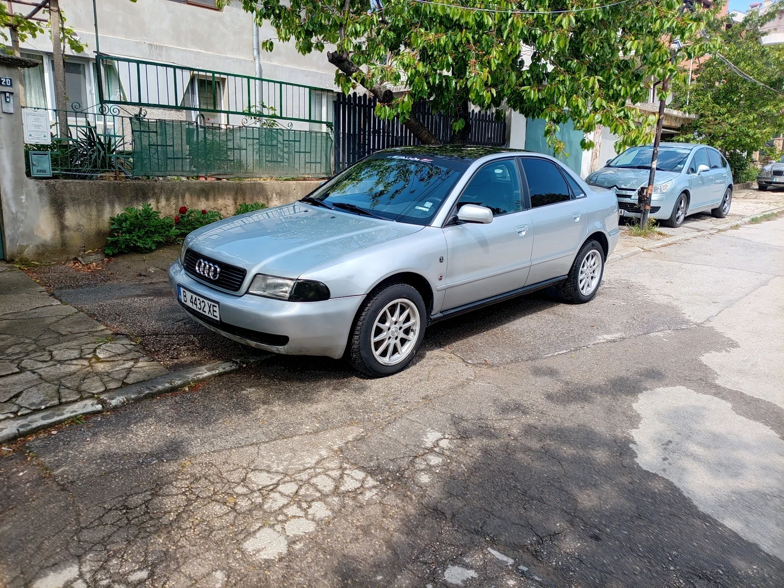 Audi A4 1, 9 тди 110 кс, снимка 5 - Автомобили и джипове - 54589580