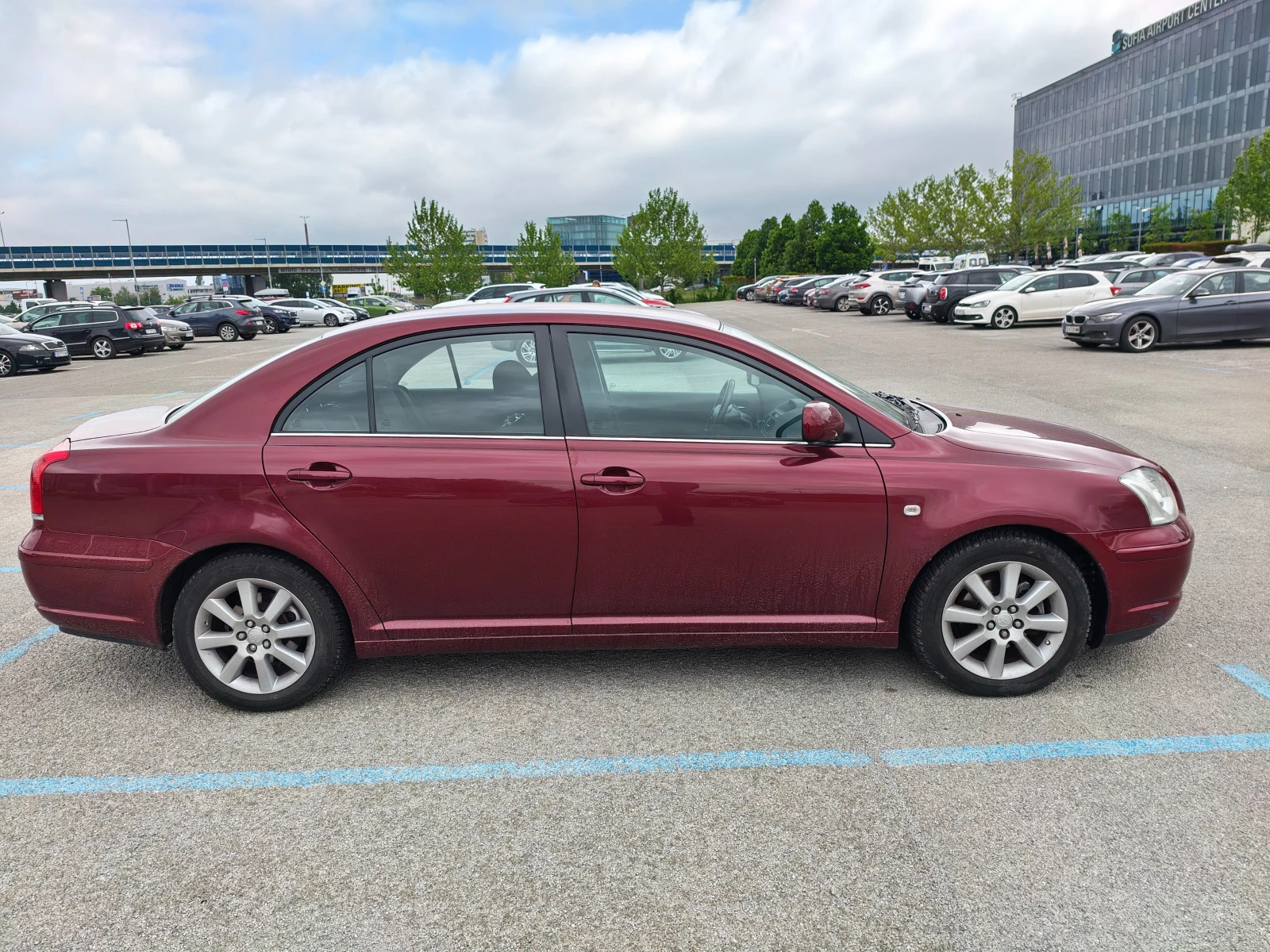 Toyota Avensis, снимка 6 - Автомобили и джипове - 54697558