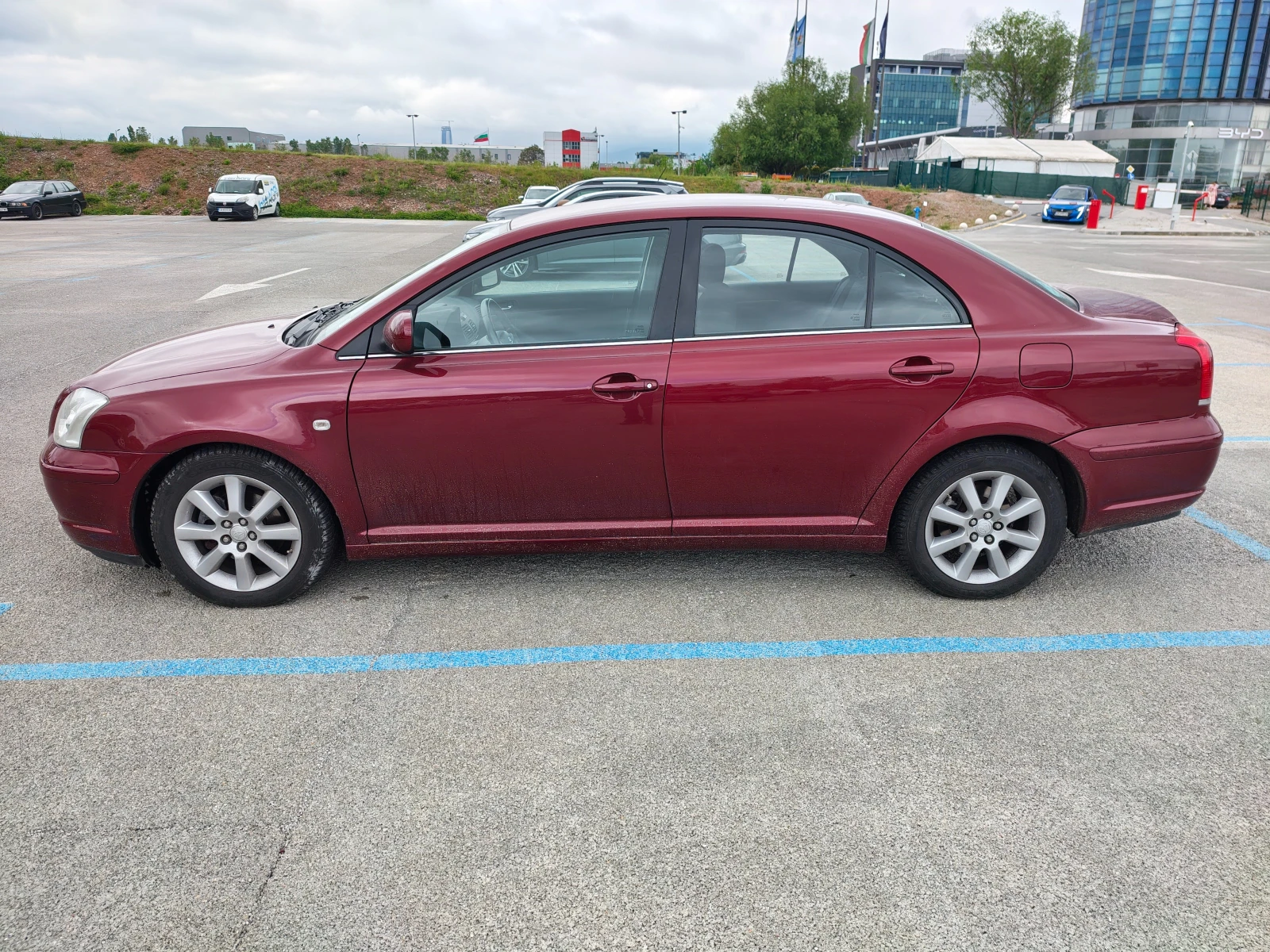 Toyota Avensis, снимка 2 - Автомобили и джипове - 54697558
