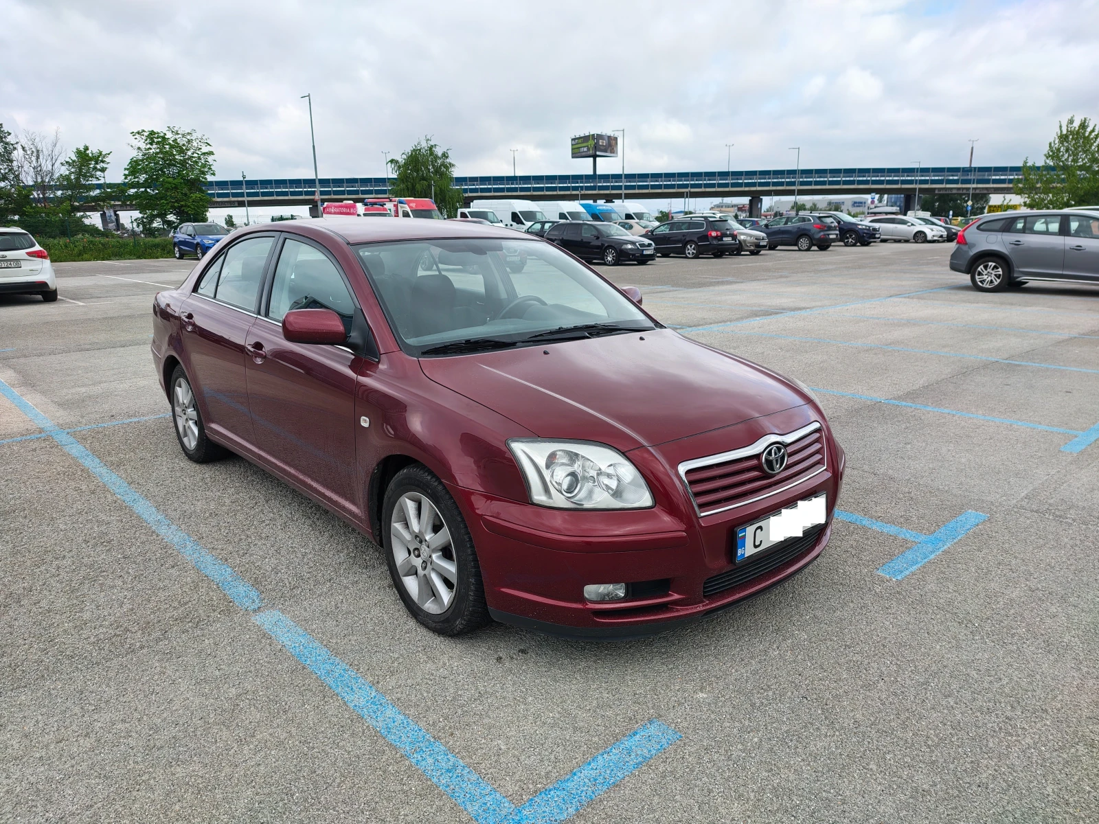 Toyota Avensis, снимка 7 - Автомобили и джипове - 54697558