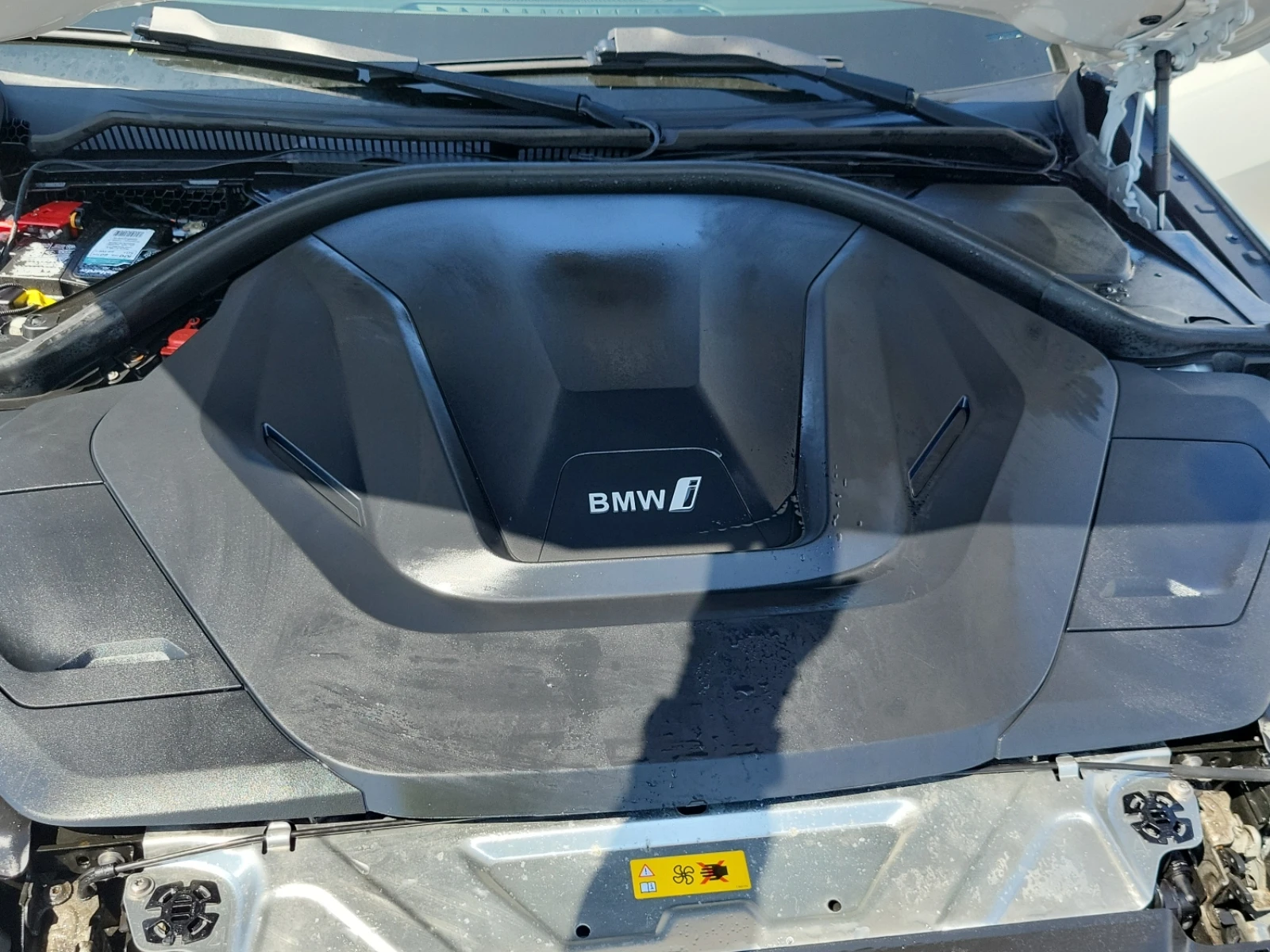 BMW i4 Gran Coupe Edrive40, снимка 8 - Автомобили и джипове - 54769374