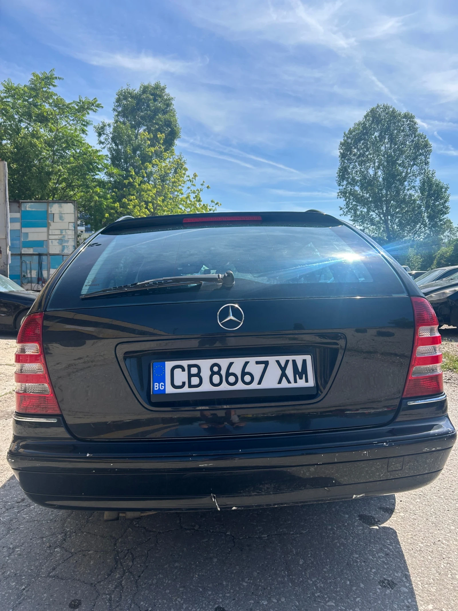 Mercedes-Benz C 180, снимка 3 - Автомобили и джипове - 54820156