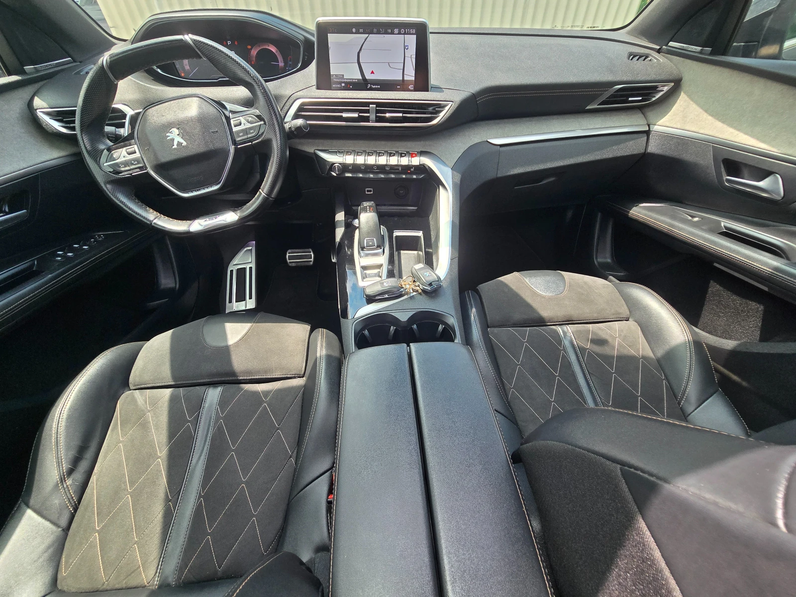 Peugeot 3008 2.0HDI* GT LINE * PANORAMA , снимка 7 - Автомобили и джипове - 55236158
