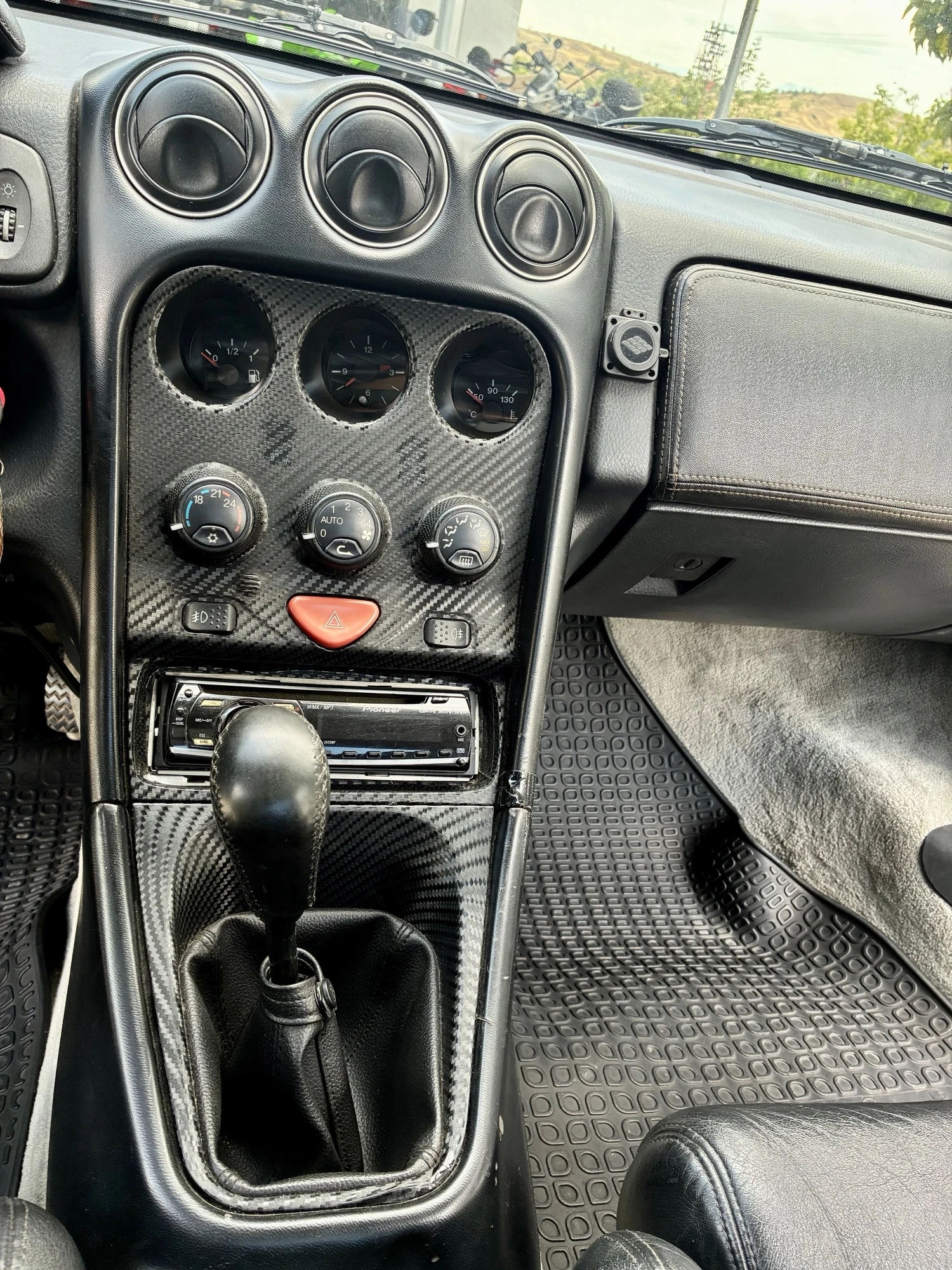 Alfa Romeo Gtv 2.0 TS 16V, снимка 13 - Автомобили и джипове - 55381989