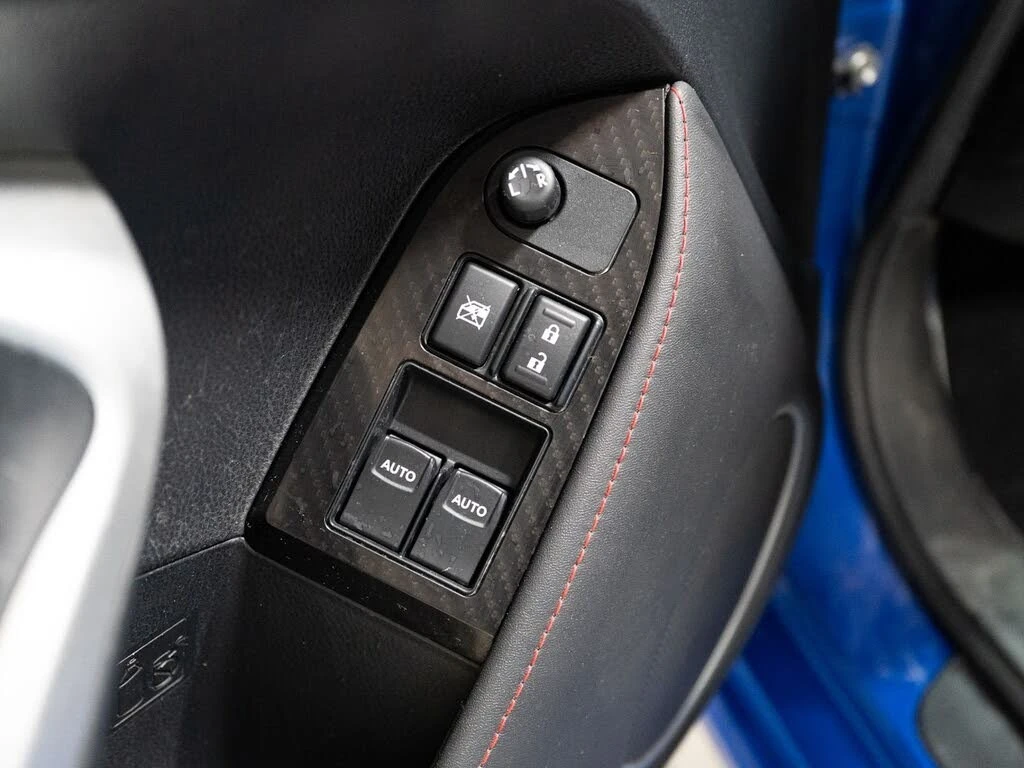 Subaru BRZ * ПАНО* KEYLESS* Camera* ПОДГРЕВ* , снимка 12 - Автомобили и джипове - 55431635