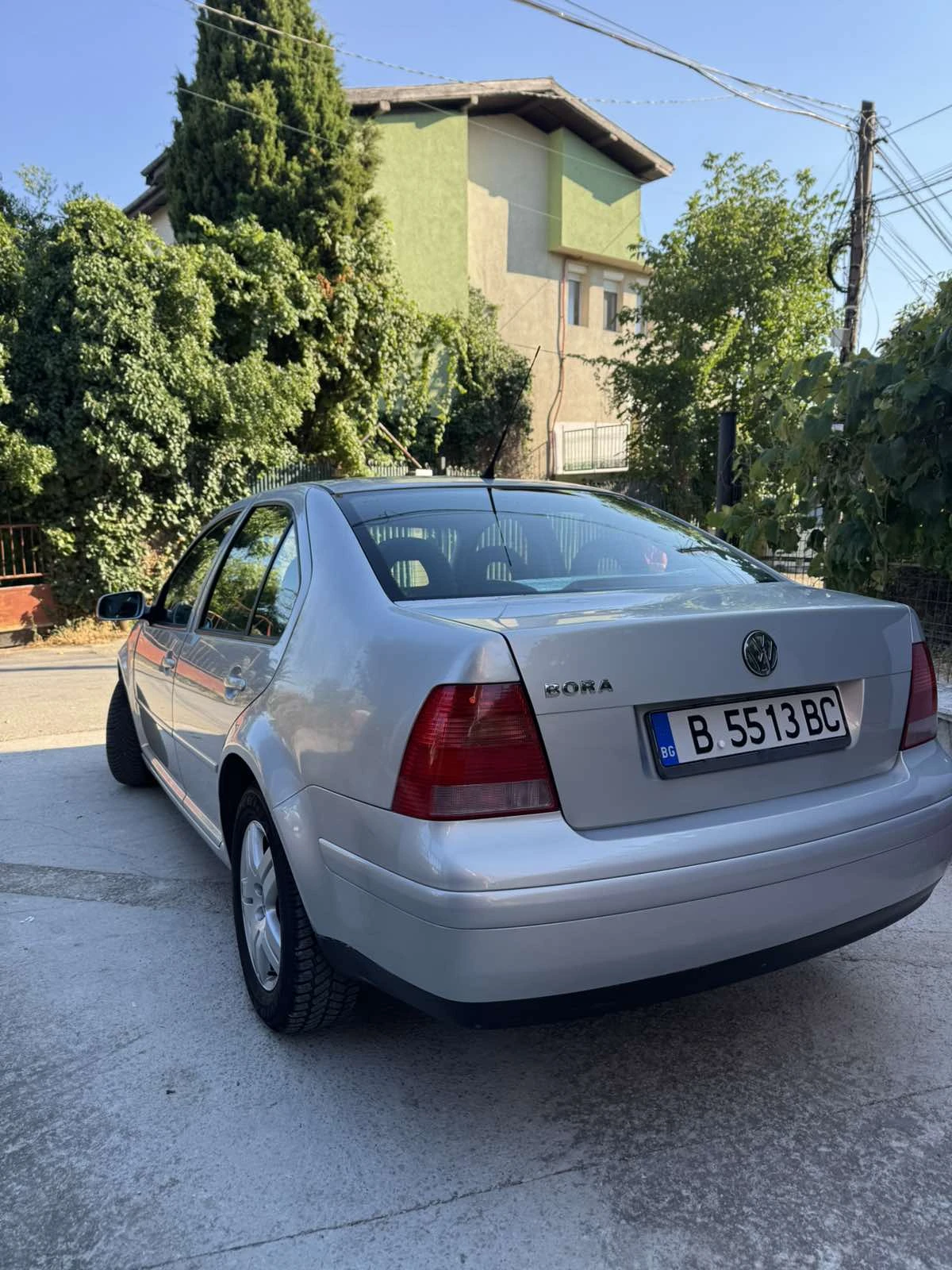 VW Bora 1.6 SR, снимка 6 - Автомобили и джипове - 55849126