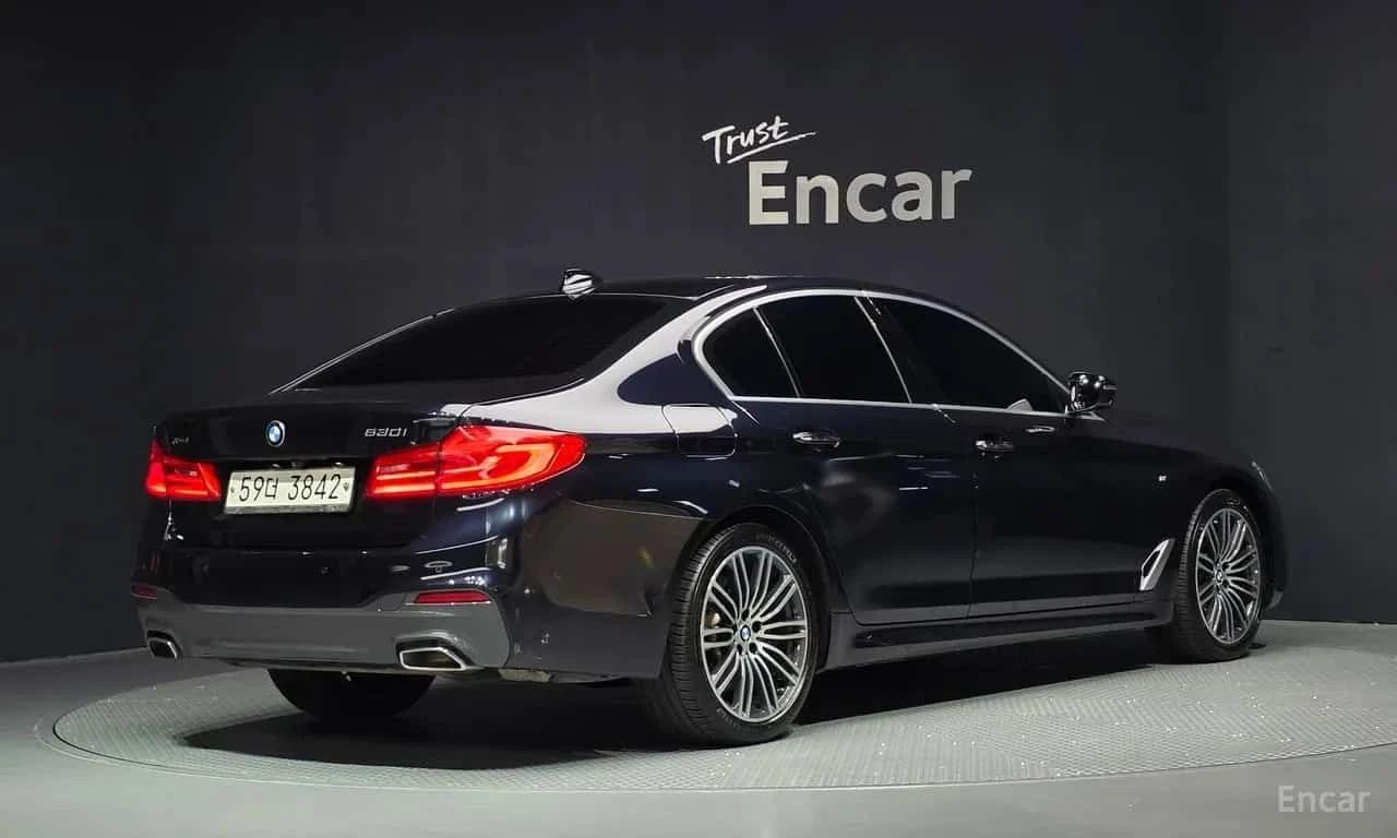 BMW 530 * xDrive M Sport * HEAD UP * 360 *  | Mobile.bg � ����������� 2