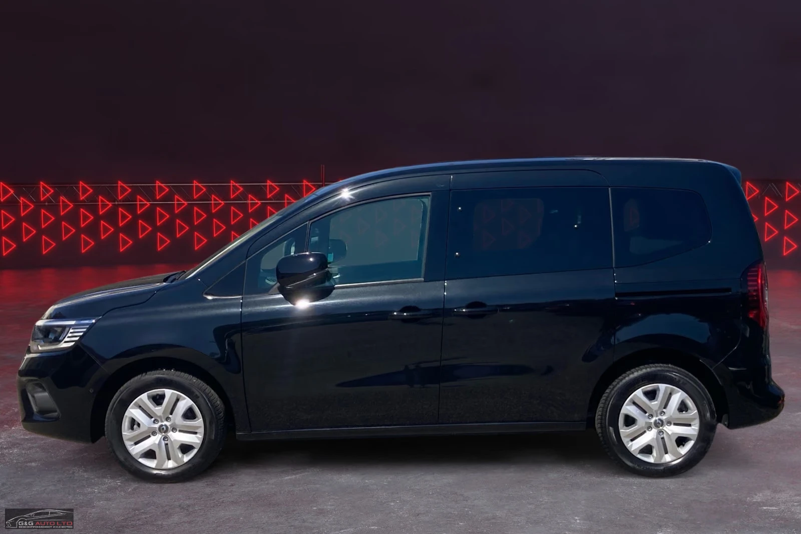 Renault Kangoo E-TECH/122HP/СЕРТИФИКАТ/CAM/ACC/390h, снимка 2 - Автомобили и джипове - 56684388