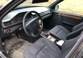 Mercedes-Benz 124 2, снимка 7