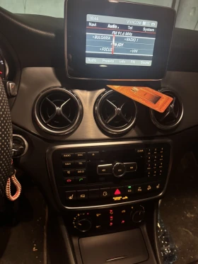 Mercedes-Benz GLA 220, снимка 8