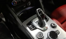 Alfa Romeo Stelvio VELOCE* HARMAN/KARDON* DISTRONIC* КАМЕРА* КРАЙНА Ц, снимка 13