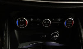 Alfa Romeo Stelvio VELOCE* HARMAN/KARDON* DISTRONIC* КАМЕРА* КРАЙНА Ц, снимка 12