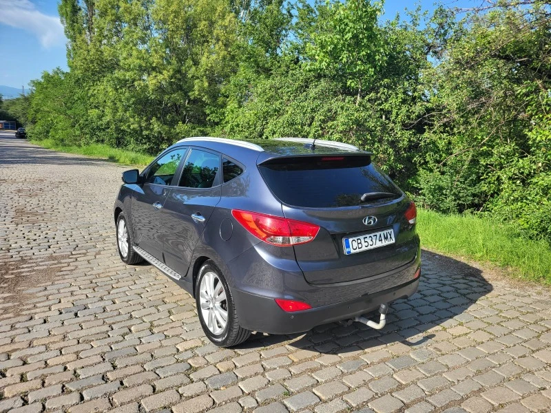 Hyundai IX35 2.0CRDi 4x4 184кс, снимка 5 - Автомобили и джипове - 47115012