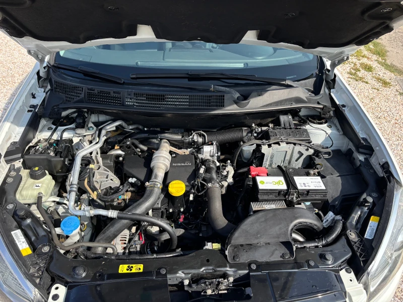 Nissan Qashqai Нов внос от Италия, снимка 10 - Автомобили и джипове - 52043131