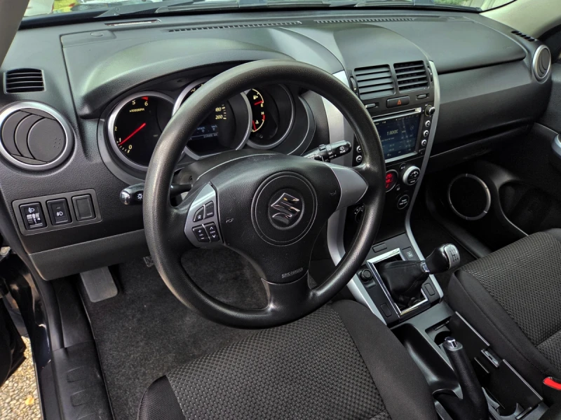 Suzuki Grand vitara 1.9D 129hp 4x4/NAVI/CAMERA, снимка 9 - Автомобили и джипове - 52568671