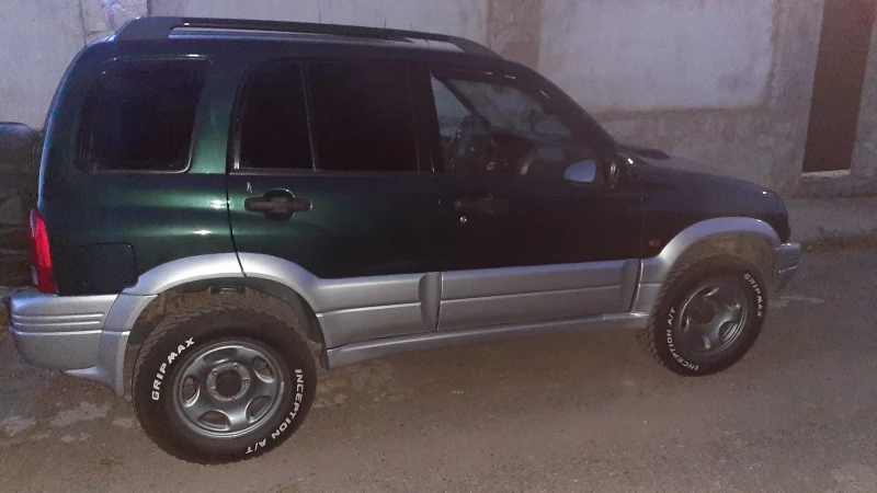 Suzuki Grand vitara, снимка 10 - Автомобили и джипове - 52591314