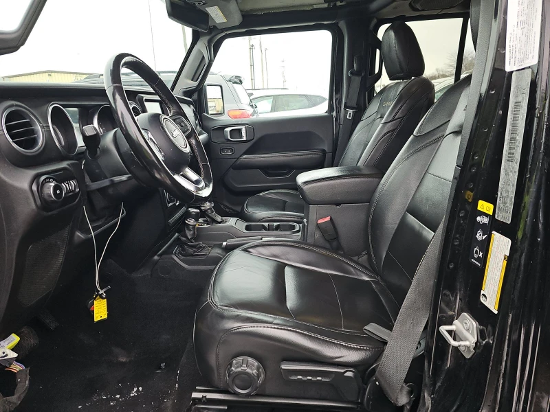 Jeep Wrangler Unlimited Sahara* , снимка 8 - Автомобили и джипове - 52858545