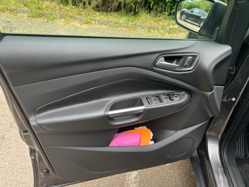 Ford Kuga, снимка 7 - Автомобили и джипове - 53033894