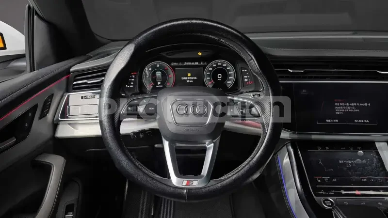 Audi Q8 50TDI| ОБДУХ| ПОДГРЕВ| DISTRONIC| 360| ВКЛ. ТЕХНОТ, снимка 6 - Автомобили и джипове - 54401503