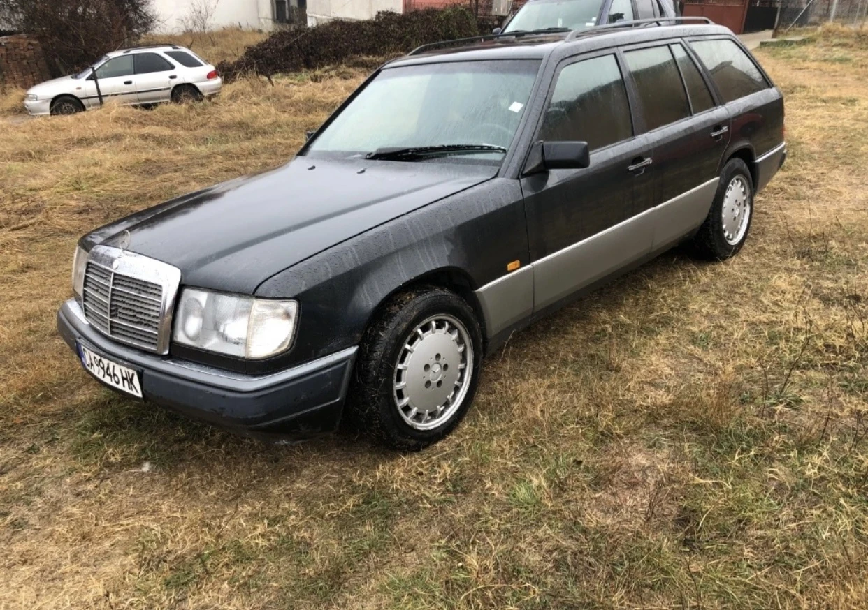 Mercedes-Benz 124 2, снимка 1