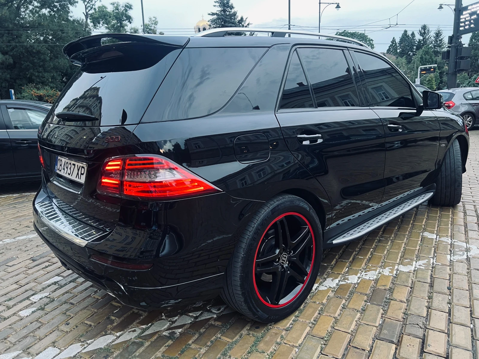 Mercedes-Benz ML 350 Brabus optic - изображение 6