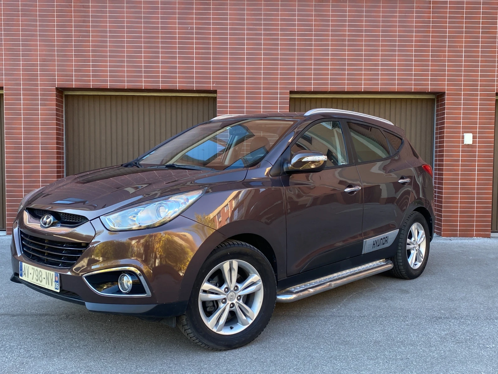 Hyundai IX35 2.0CRDi 4WD - изображение 2