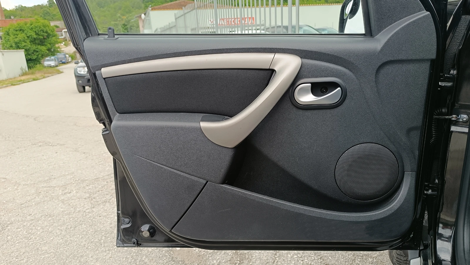 Dacia Duster 1.6i LPG | Mobile.bg — изображение 14