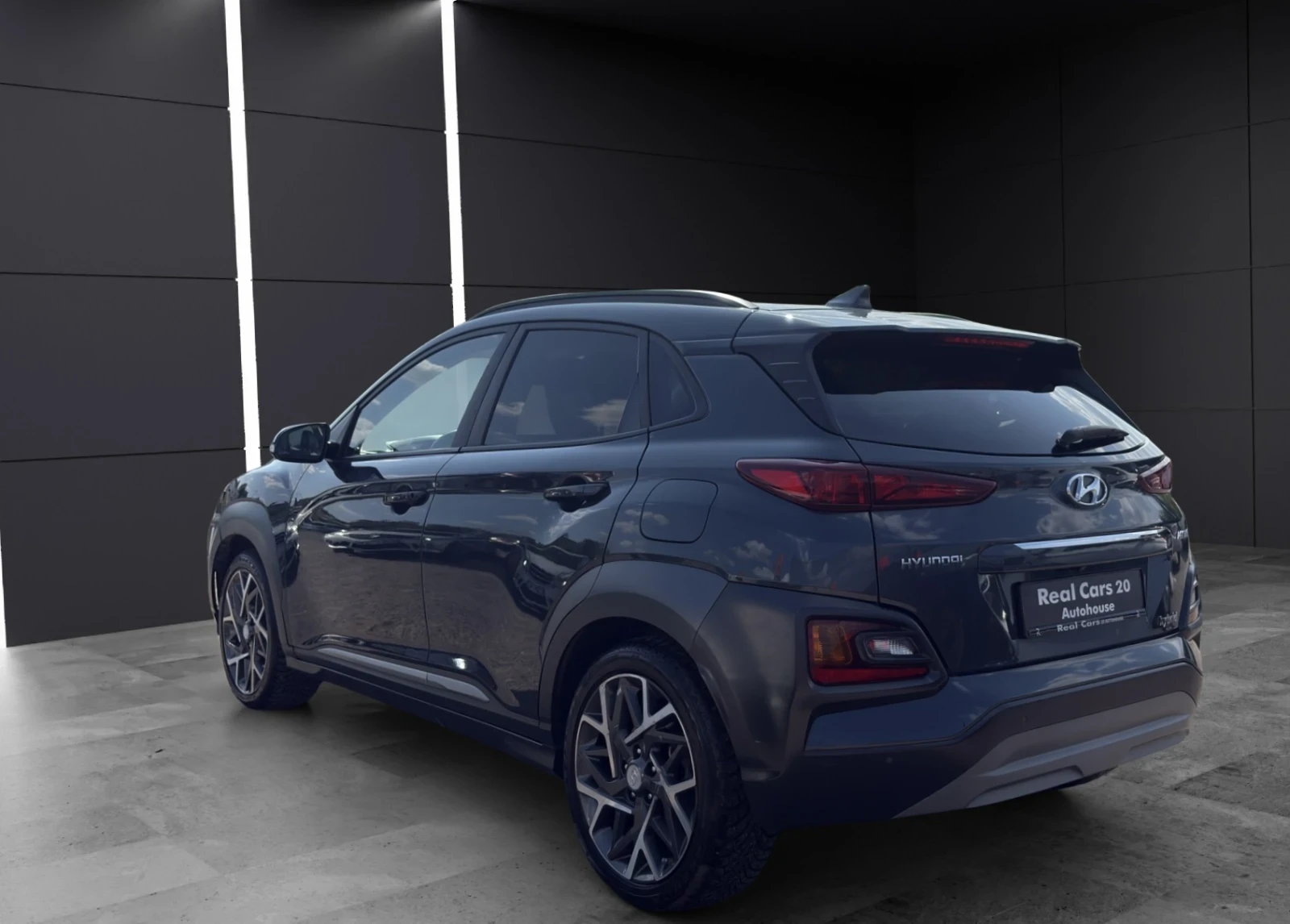 Hyundai Kona 1.6 HYBRID* CAMERA* DISTRONIC* KEYLESS* KRELL* CAR - изображение 3