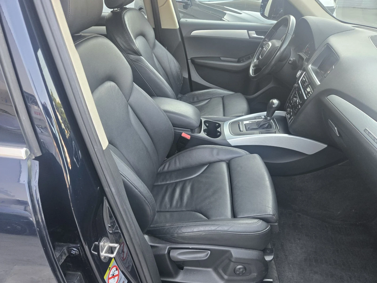 Audi Q5, снимка 6 - Автомобили и джипове - 51056262