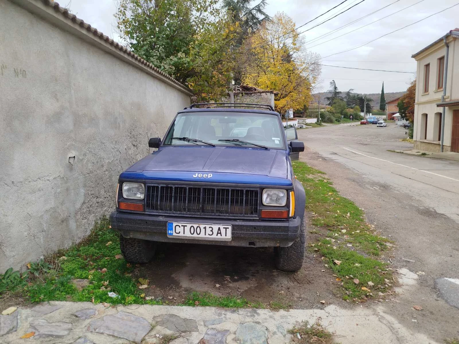 Jeep Cherokee  - изображение 2
