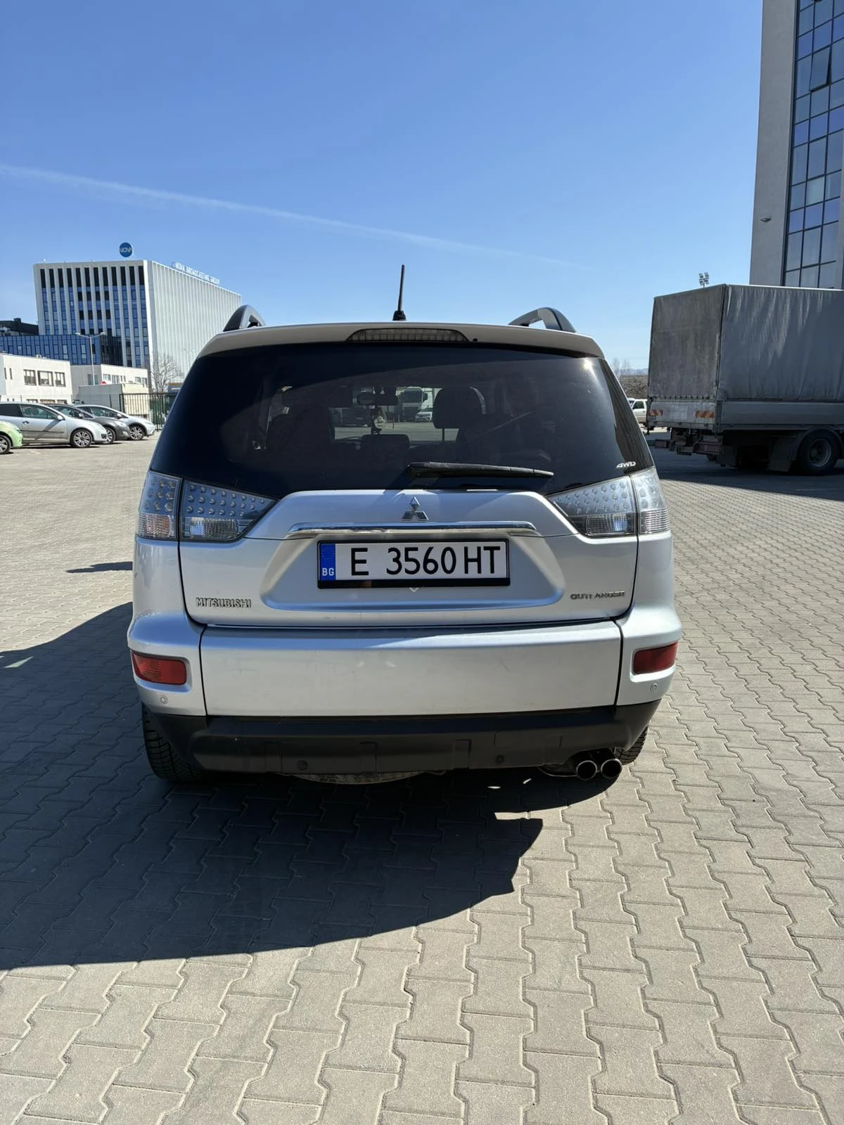 Mitsubishi Outlander 2, снимка 4 - Автомобили и джипове - 54188594