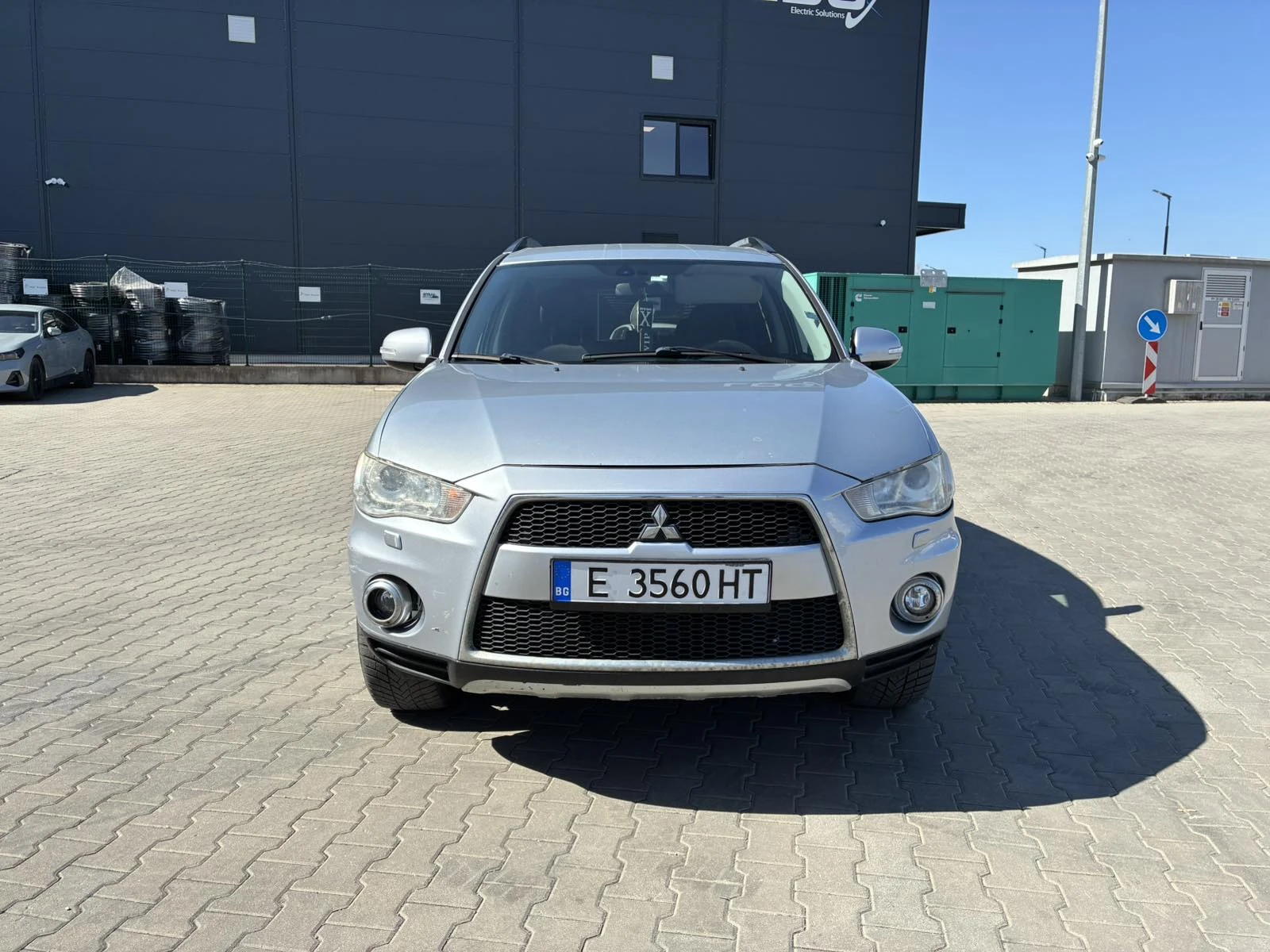 Mitsubishi Outlander 2, снимка 2 - Автомобили и джипове - 54188594