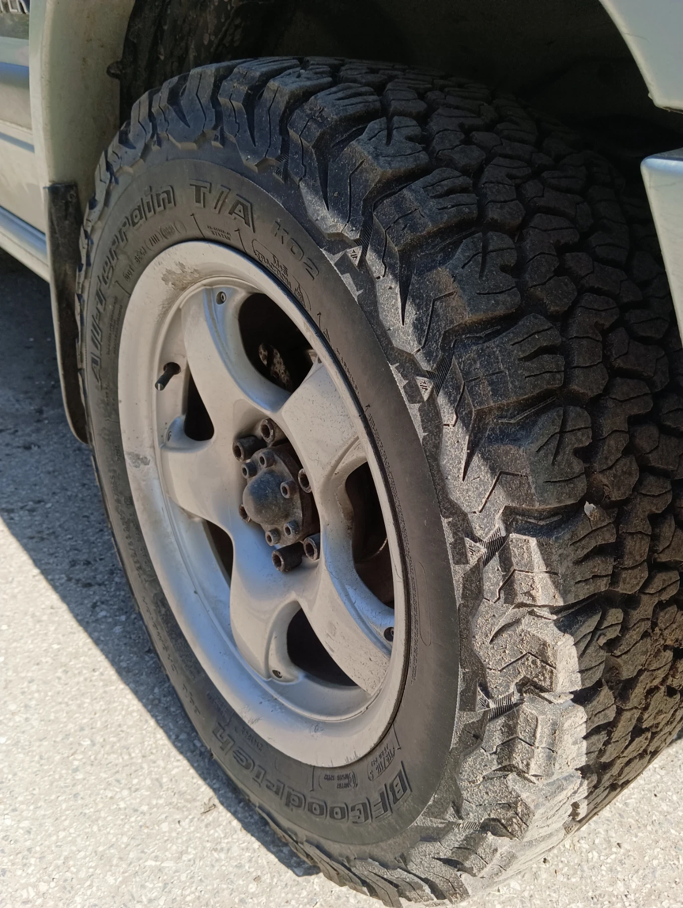 Isuzu Trooper 3.0, снимка 3 - Автомобили и джипове - 54309109